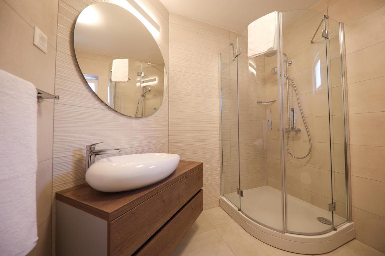 Apartmani Diklo ซาดาร์ ภายนอก รูปภาพ
